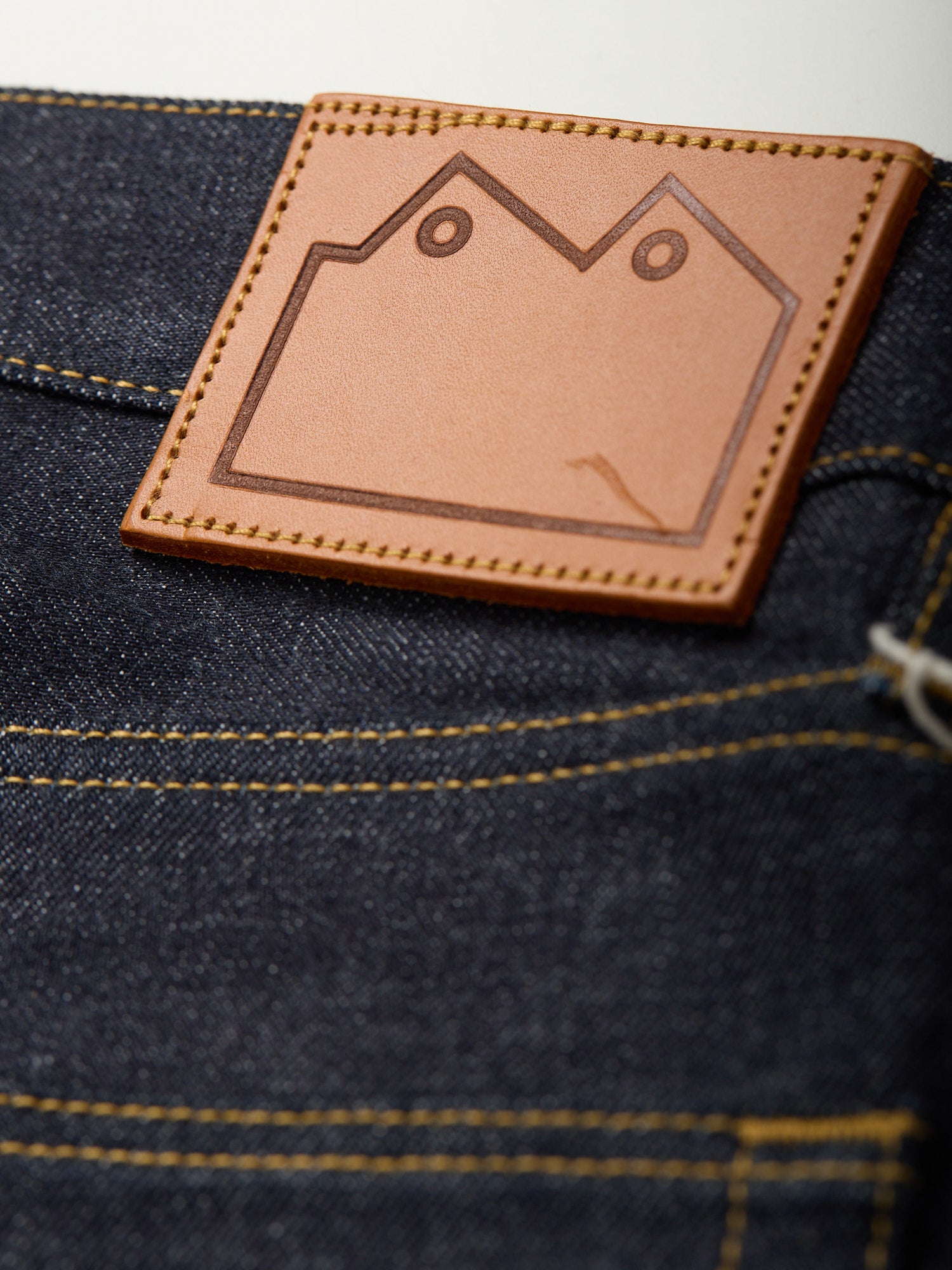 NW1 Heritage Straight Tapered Jeans JP