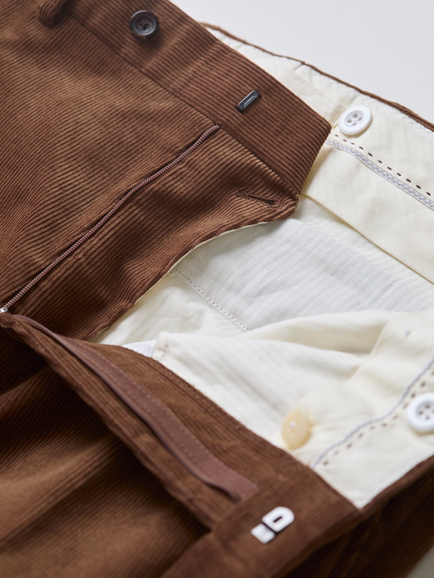 Mautby Needlecord Trousers Tan