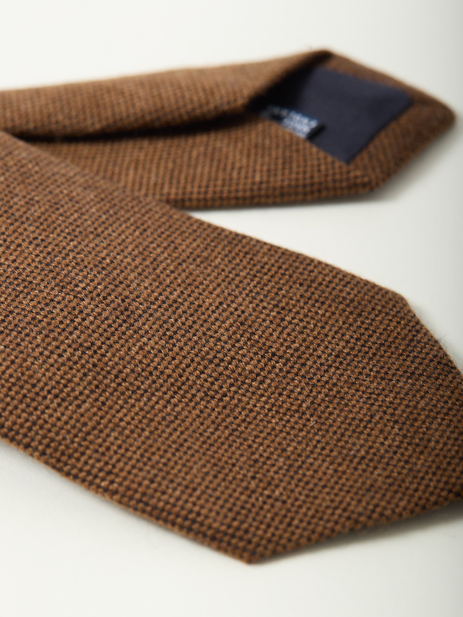 Solid Cashmere Tie Light Brown