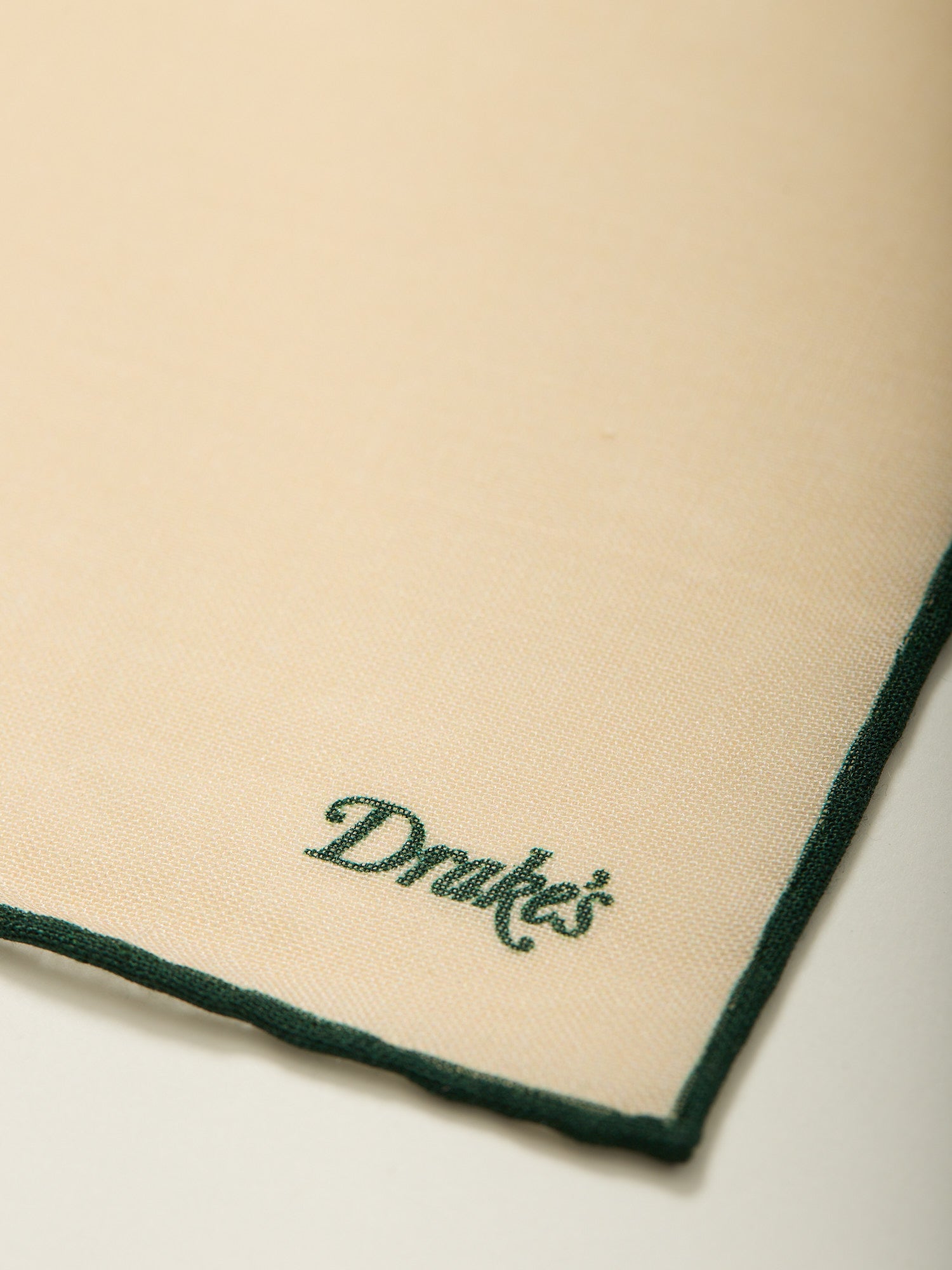 Shoe String Wool/Silk Pocket Square Green