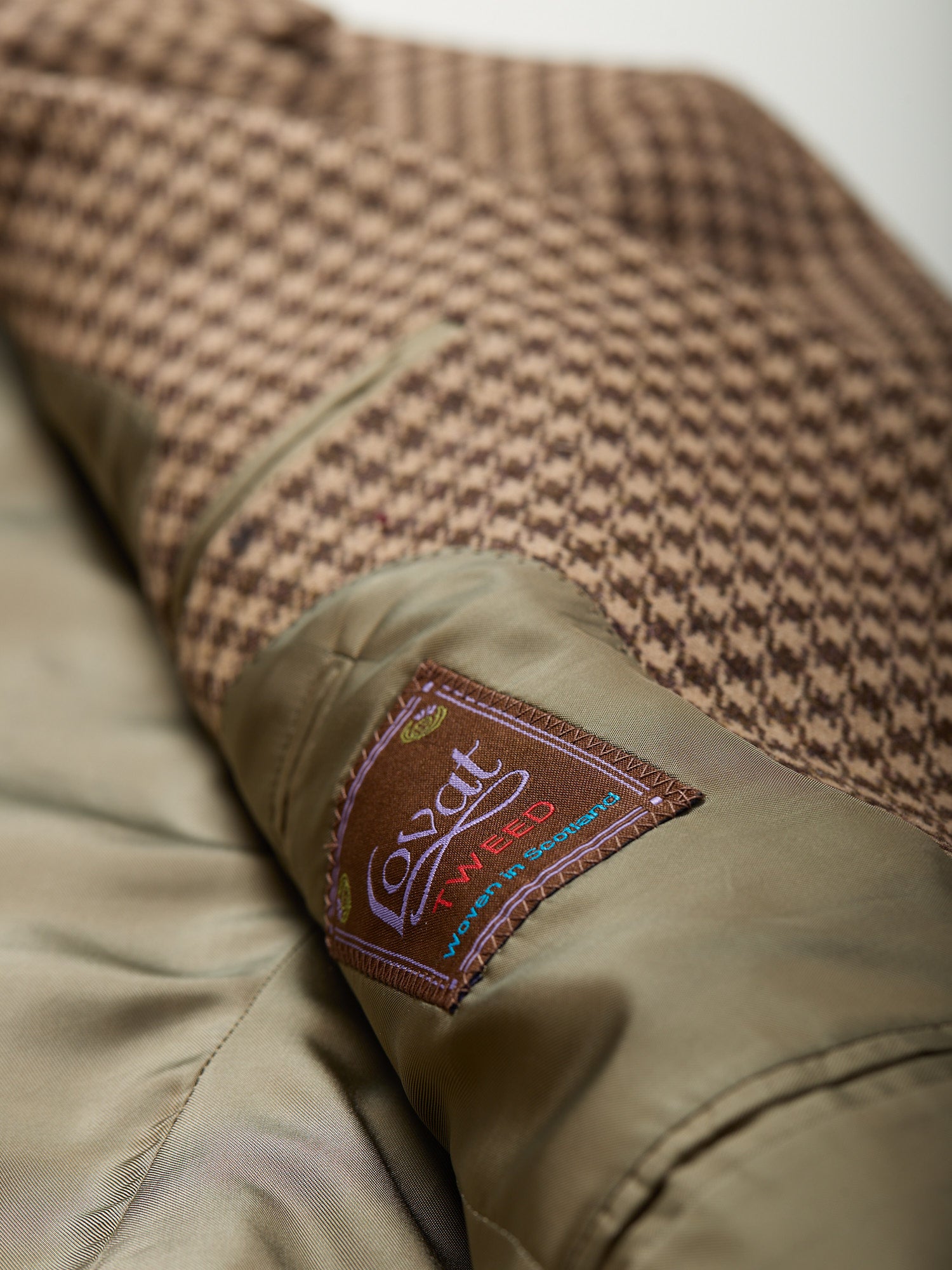 Gunton Norfolk Tweed Jacket Beige Dogtooth