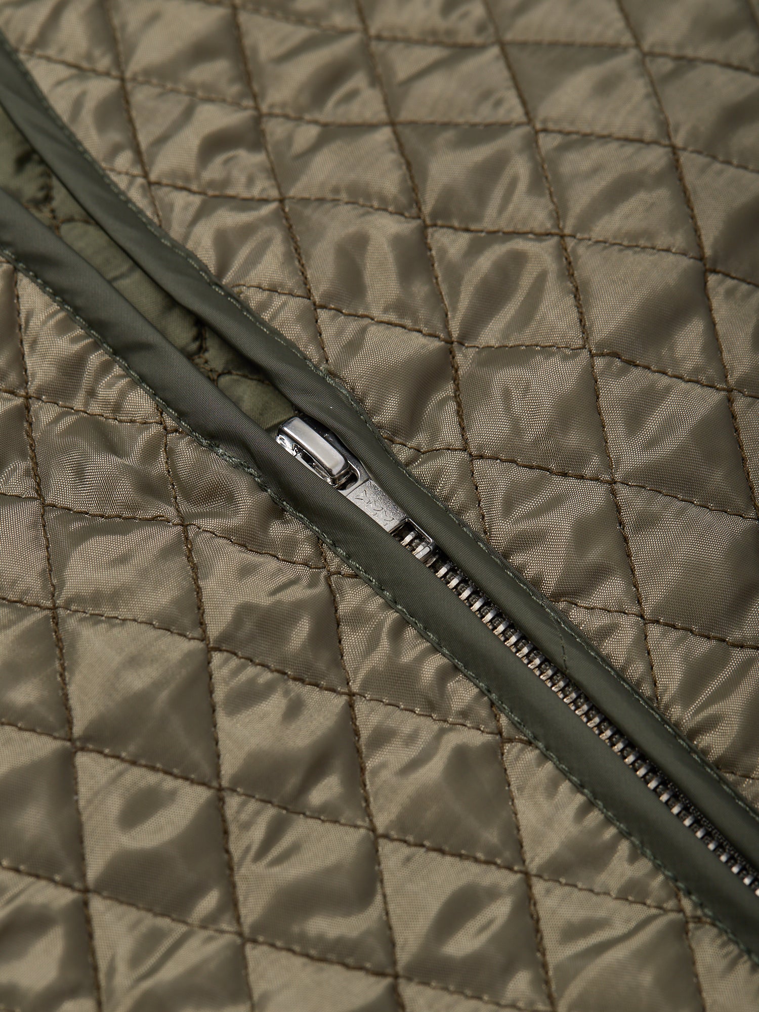 Zipped Quilted Gilet Olive