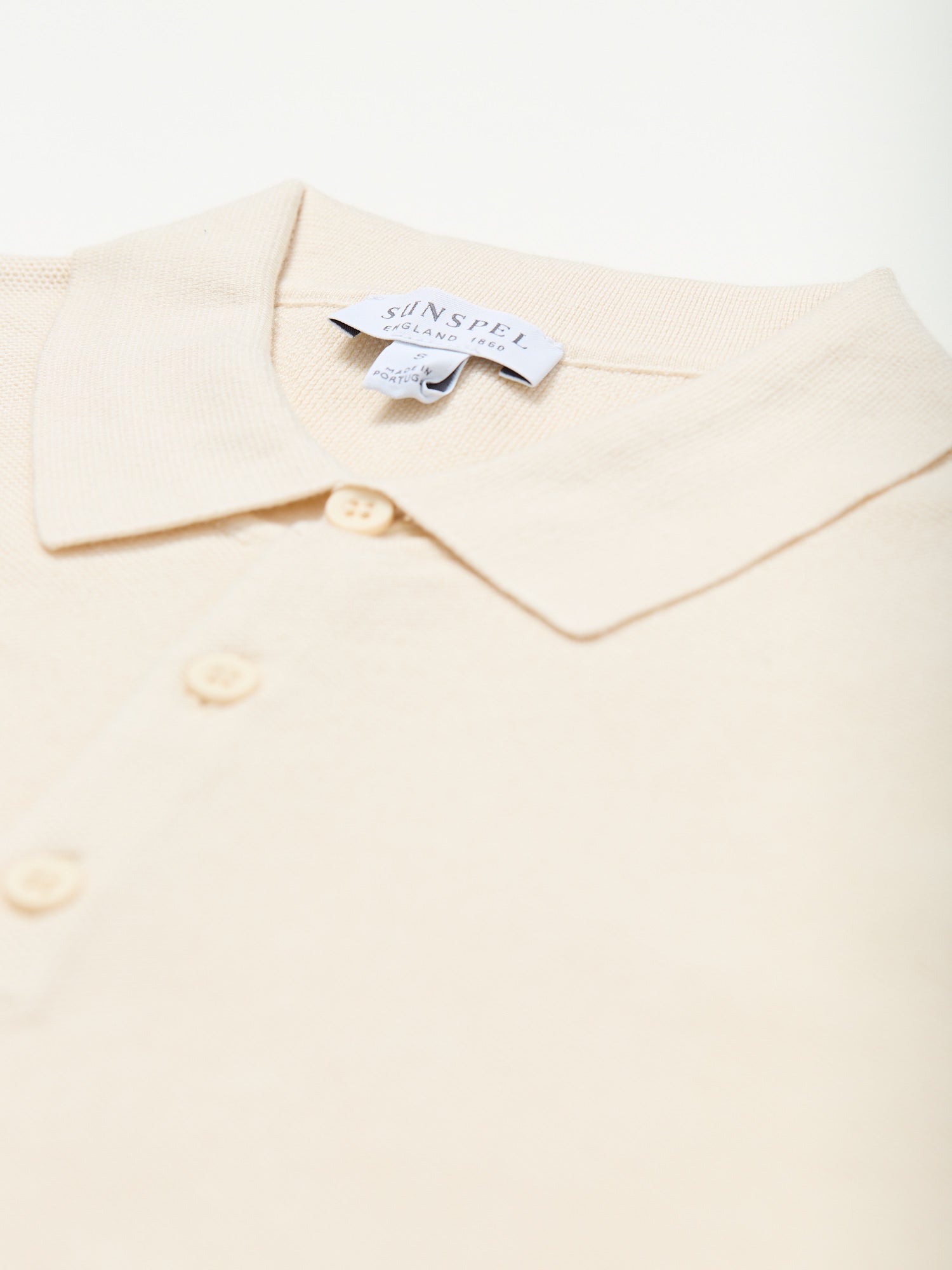 Fine Texture Knit Polo Shirt Ecru