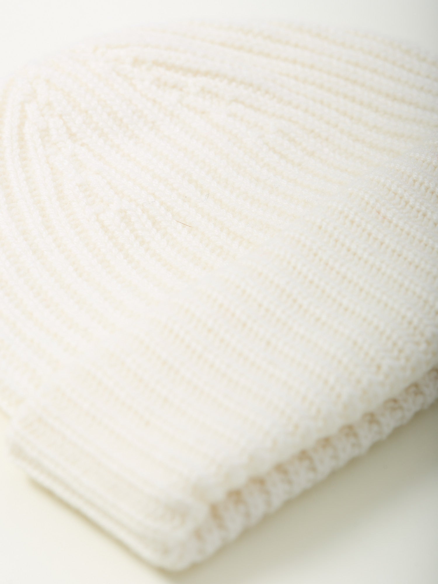 Ribbed Cashmere Hat White Undyed
