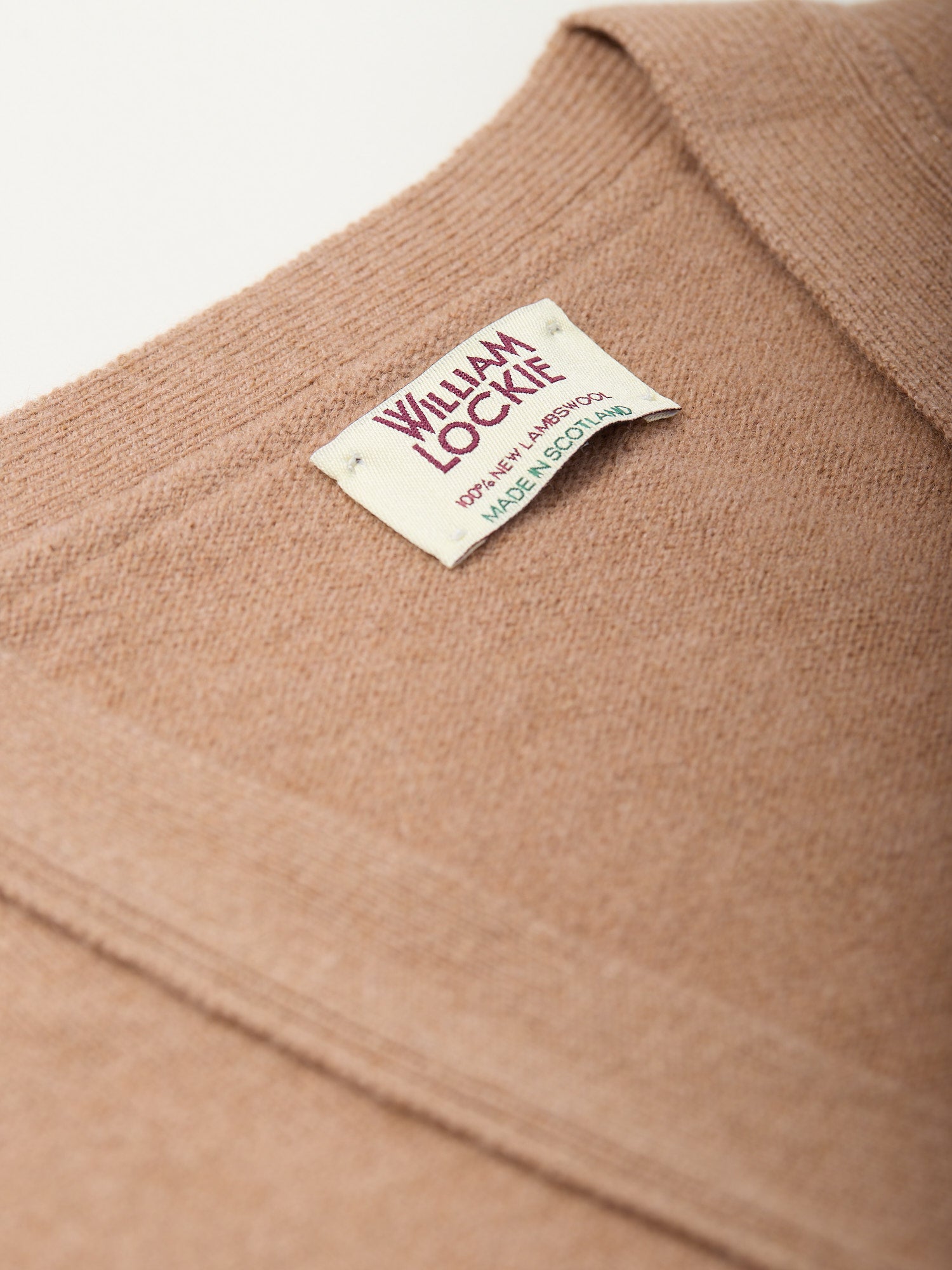 Lambswool Sleeveless Cardigan Camel