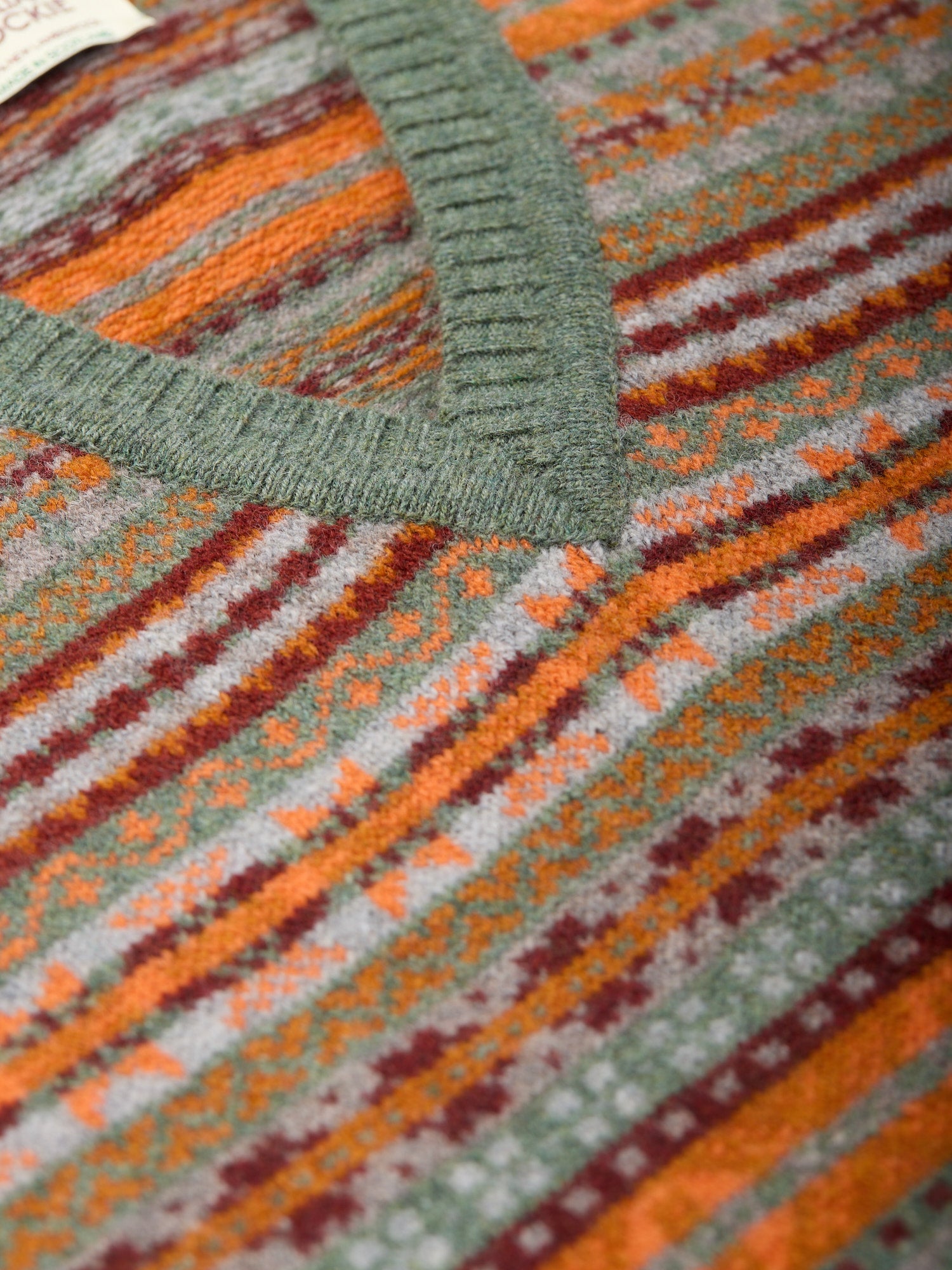 Lambswool Fair Isle Slip-over Landscape