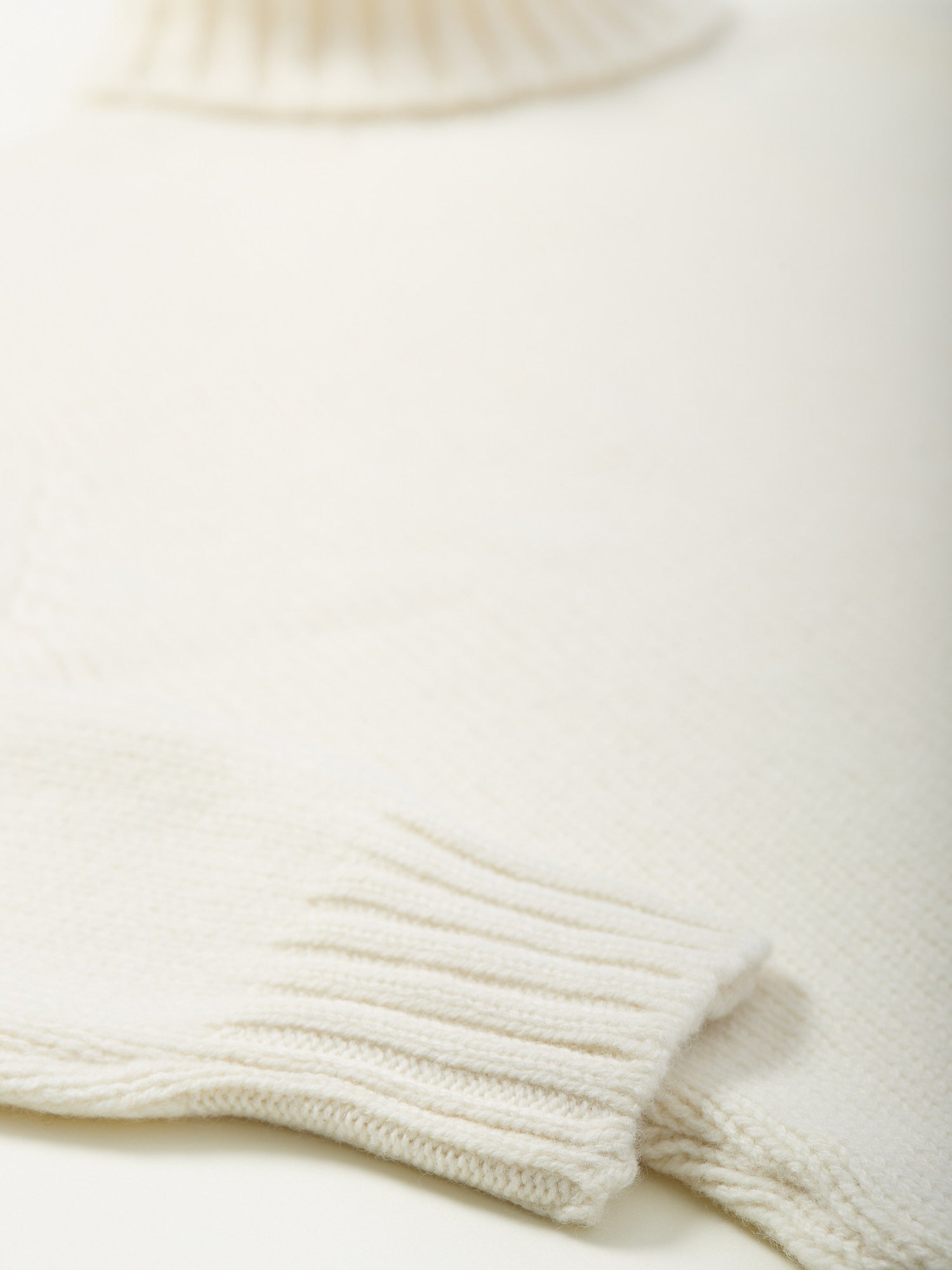 4-Ply Lambswool Submariner Roll Neck Ecru