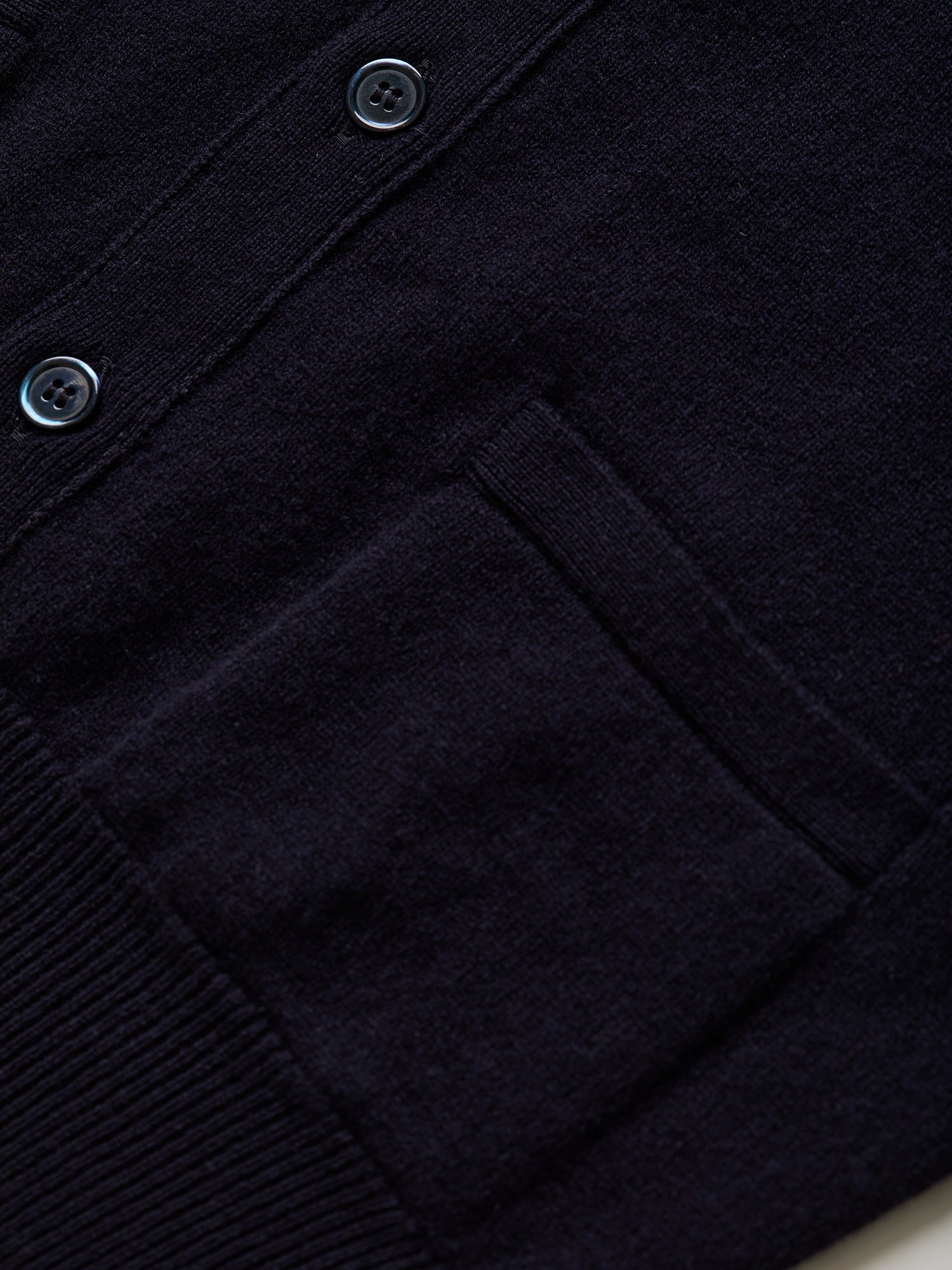 Lambswool Cardigan Navy
