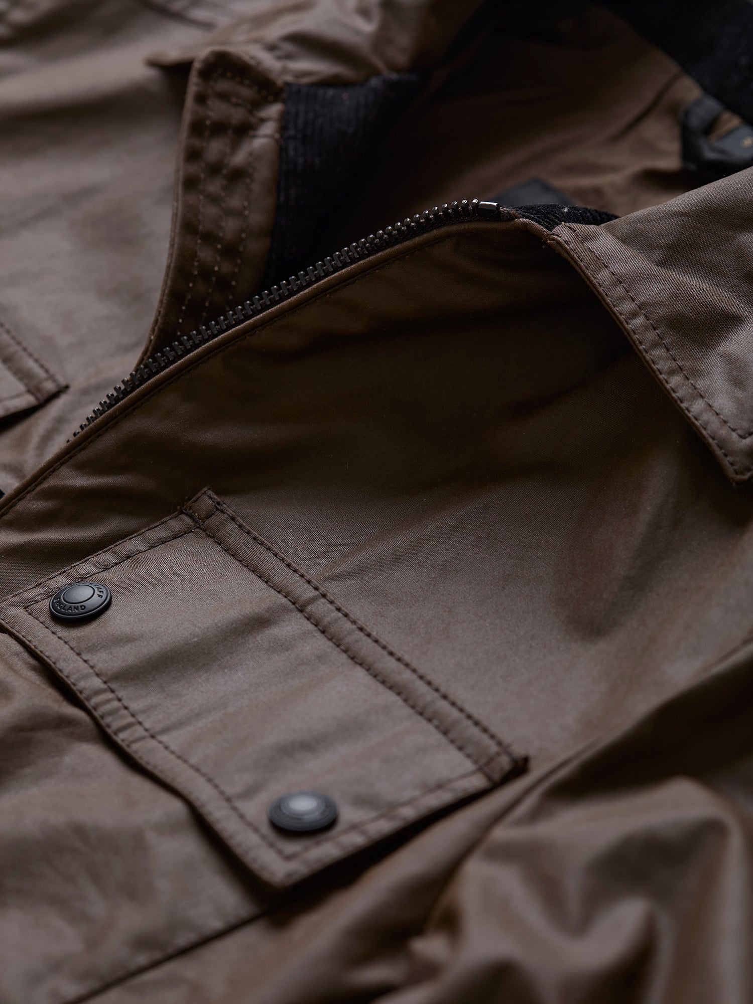 Tour Wax Overshirt Dark Khaki