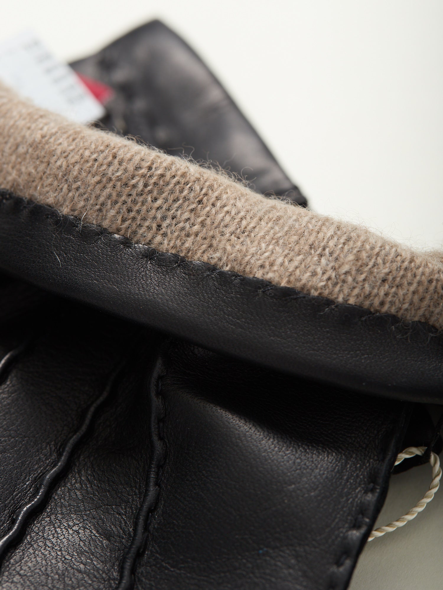 Cashmere Lined Leather Gloves Black