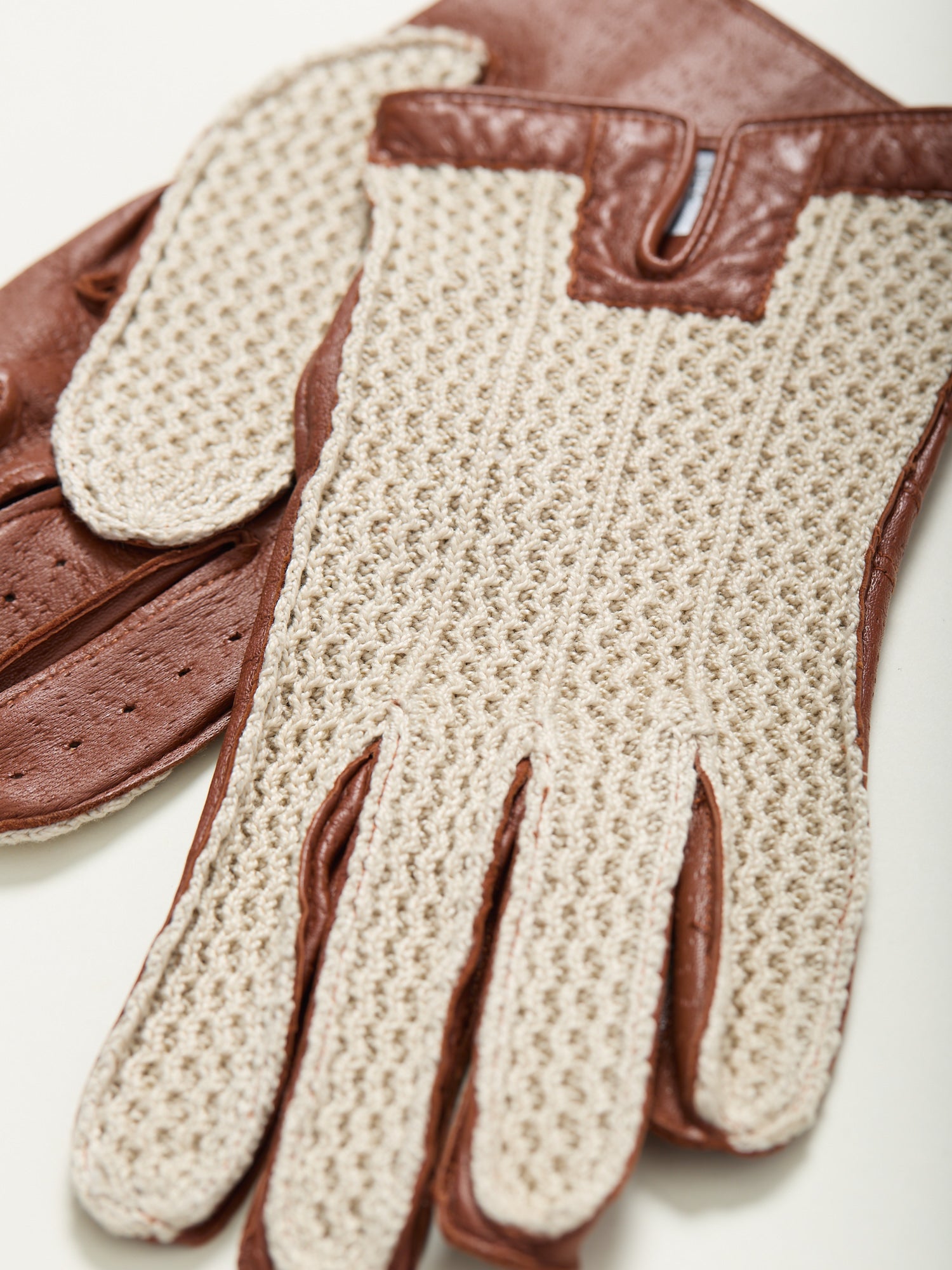 Cotton Crochet Back Driving Gloves Cognac