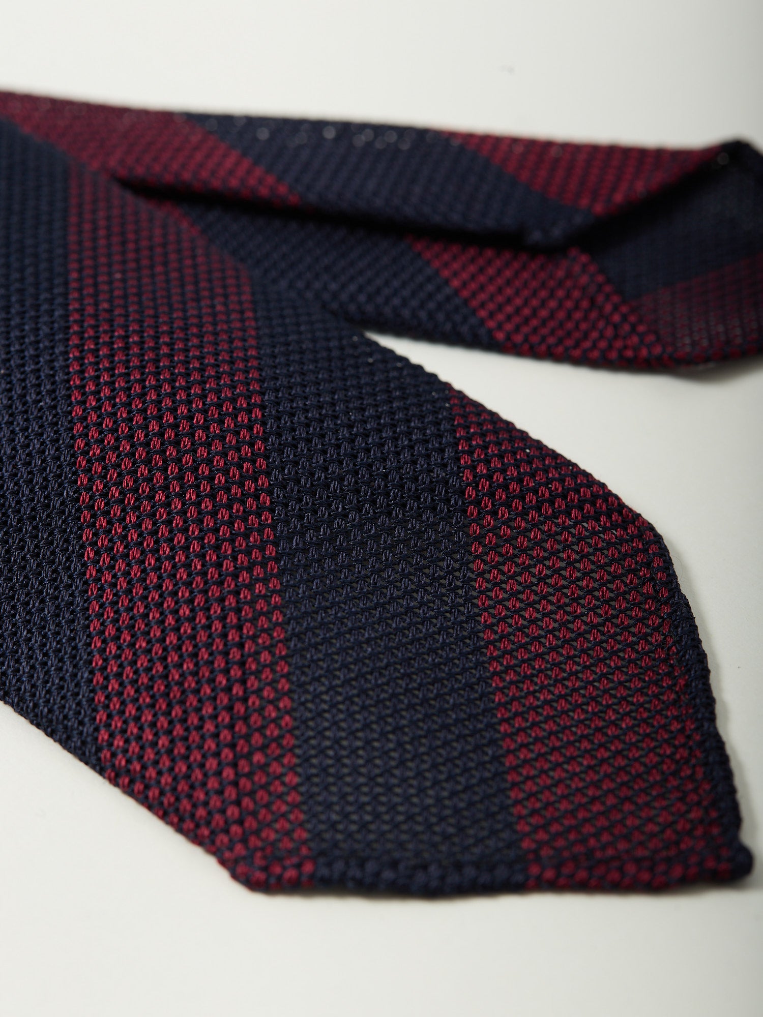 Block Stripe Grenadine Tie Navy & Red