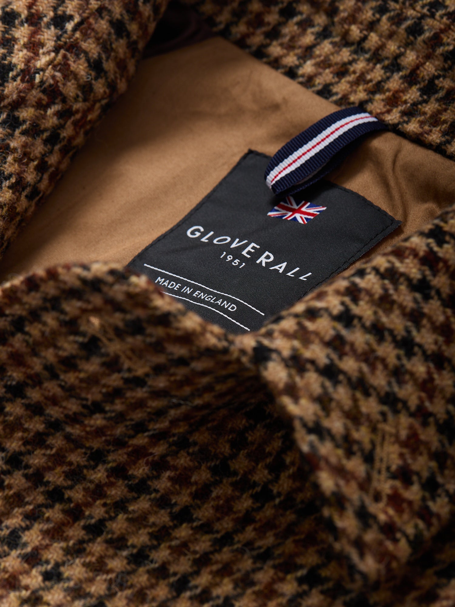 Harris Tweed Raglan Coat Brown Gunclub