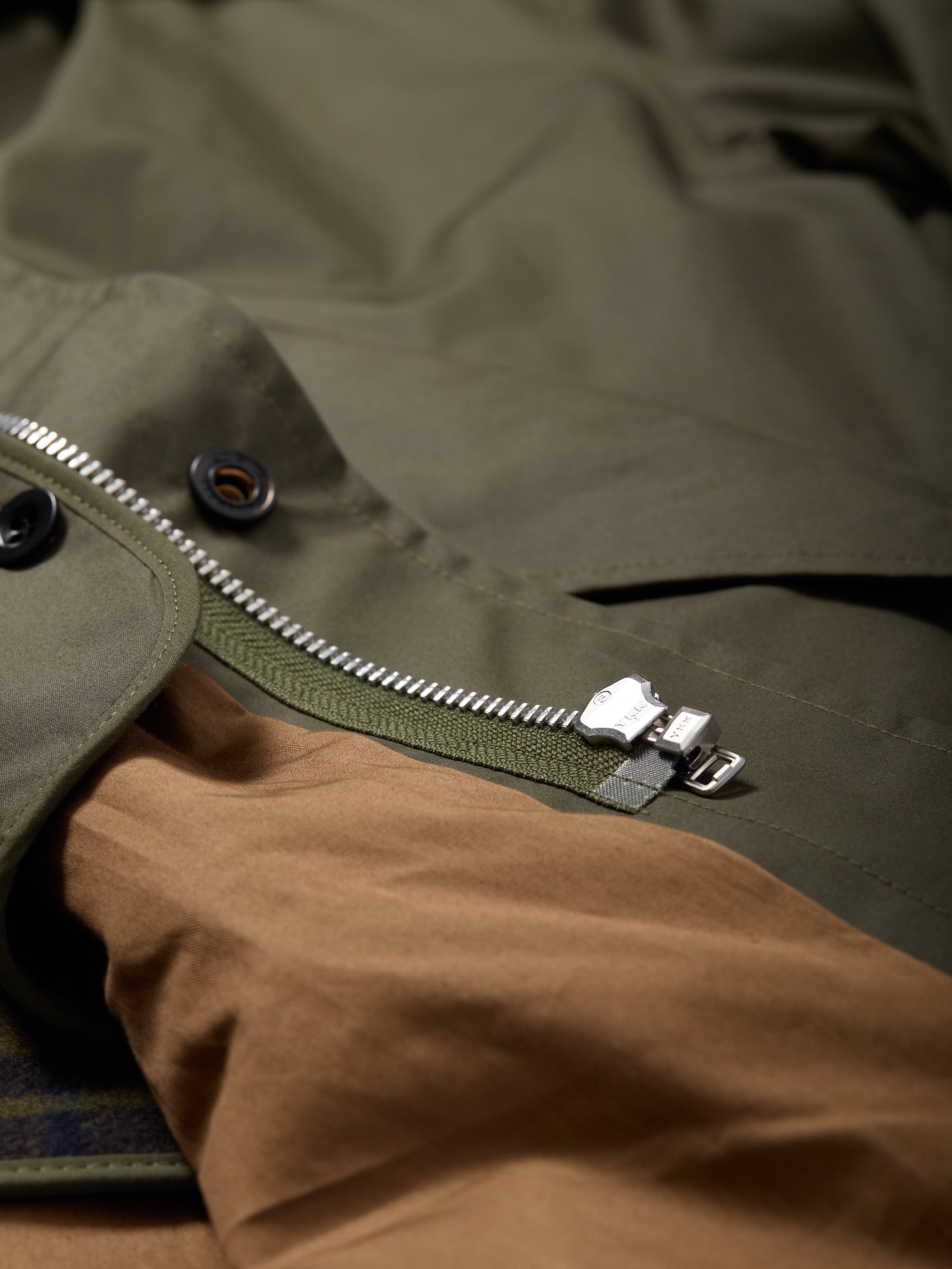 Tweed Collab New Fishtail Parka Military Green