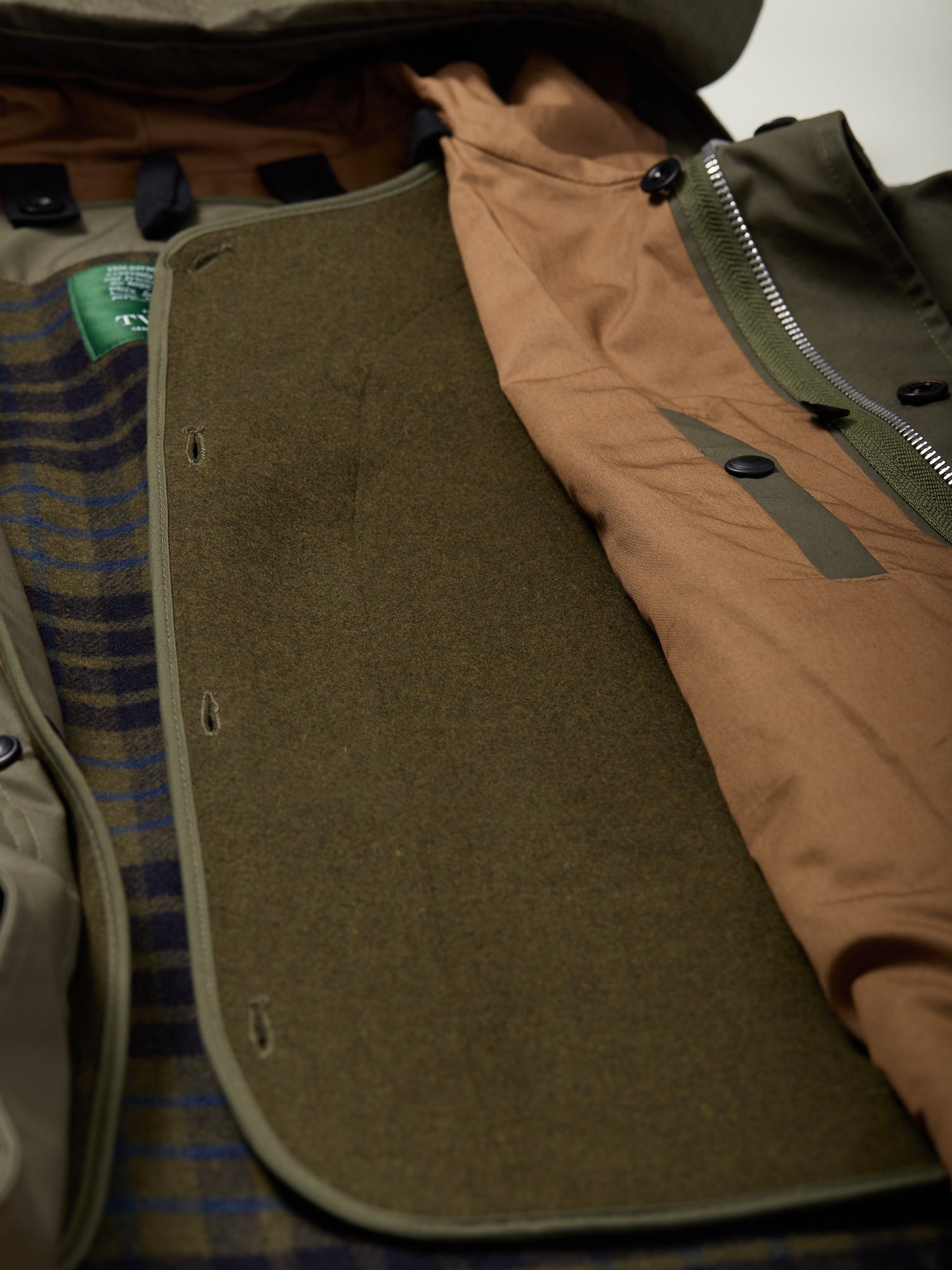 Tweed Collab New Fishtail Parka Military Green