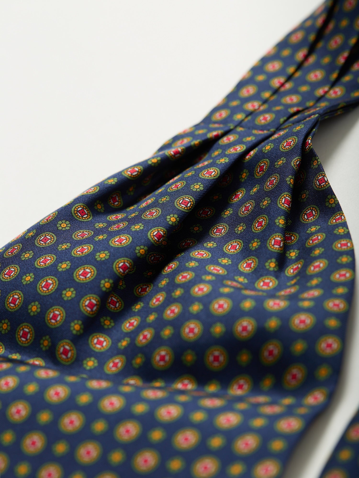 Floral Print Silk Cravat Navy