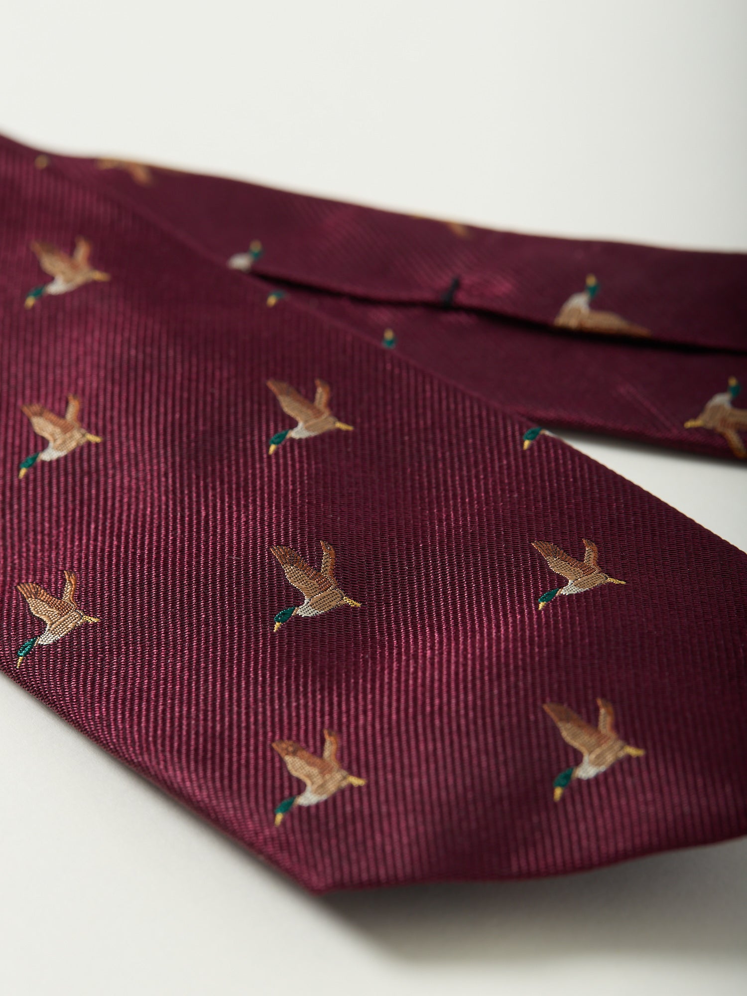 Mallard Motif Silk Tie Burgundy
