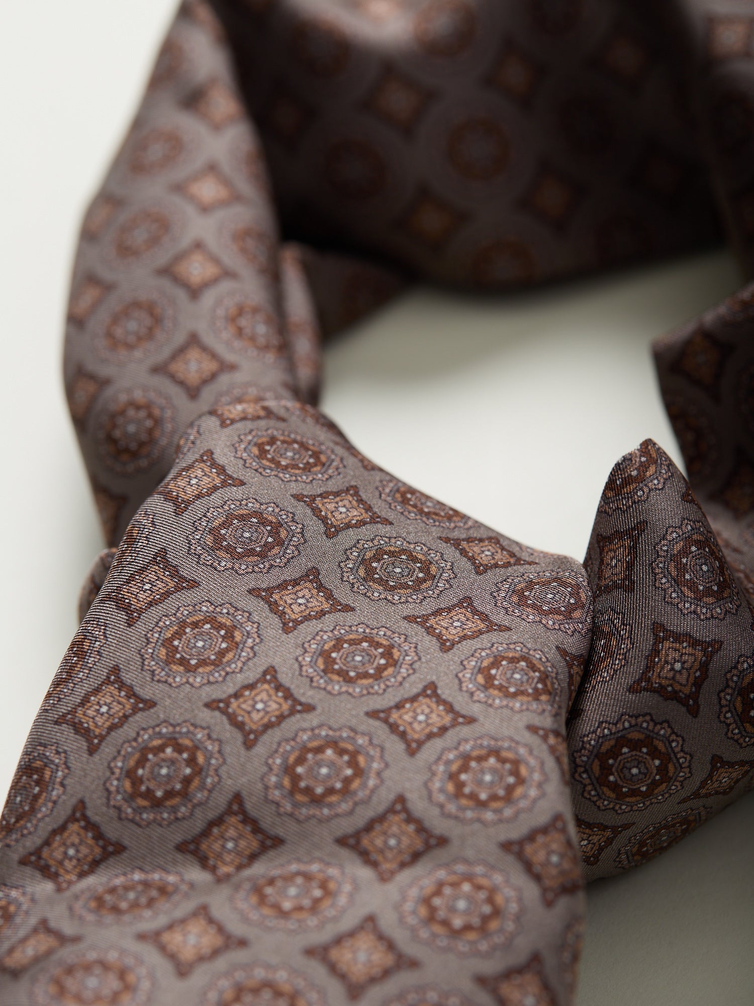 Medallion Print Silk Dress Scarf Grey