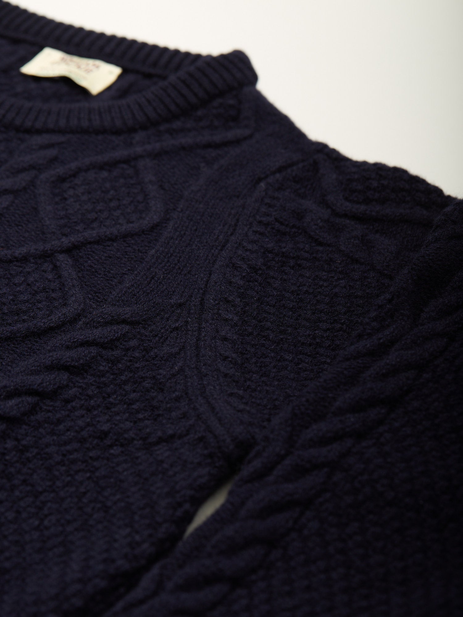 4-Ply Lambswool Aran Crew Neck Navy