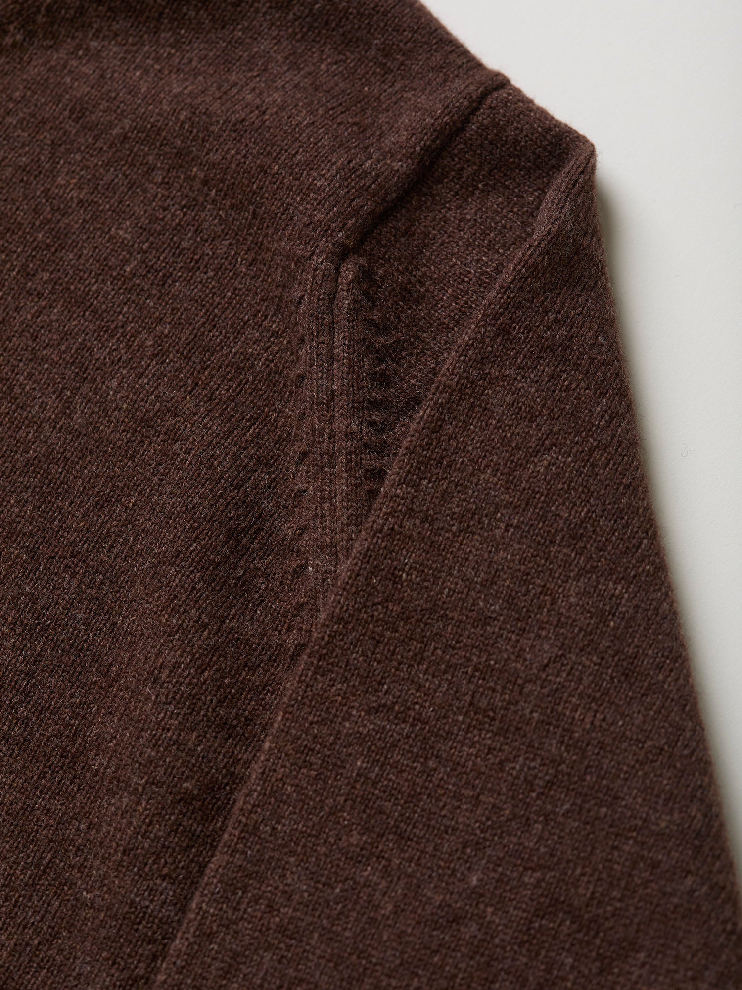 Lambswool Crew-neck Mocha