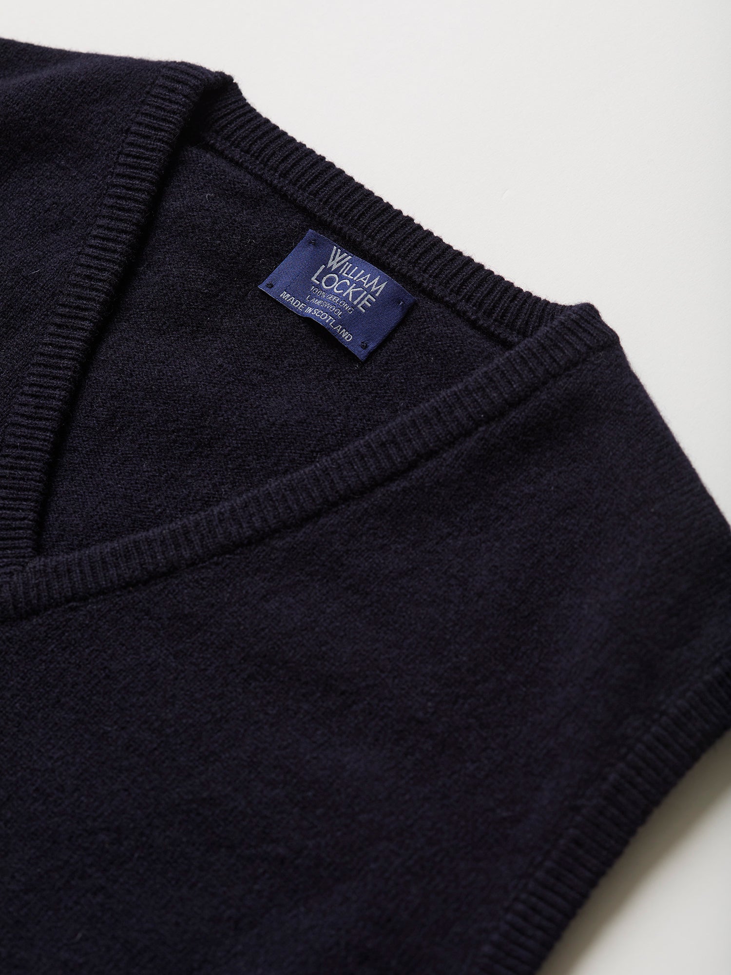 Lambswool Slip-over Navy